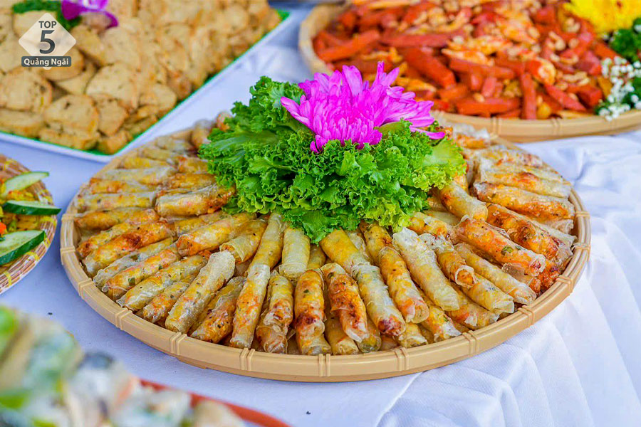 Hoàng Kim - Quán cơm chay Quảng Ngãi với đa dạng món ăn ngon Hoàng Kim - Quán cơm chay Quảng Ngãi với đa dạng món ăn ngon