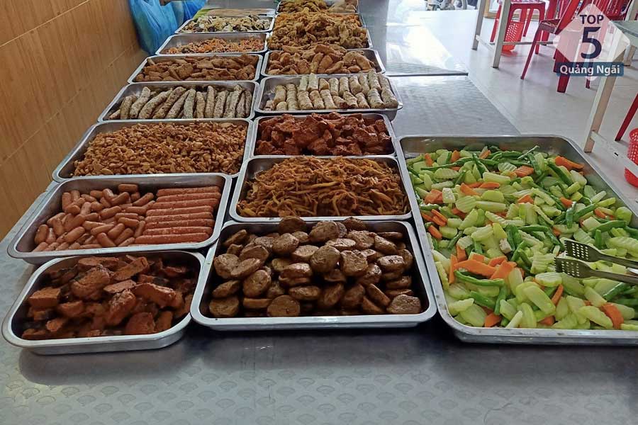 Quán cơm chay Âu Lạc là quán cơm chay có giá bình dân tại Quảng Ngãi