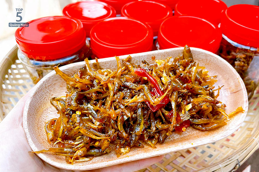 Cá bống Sông Trà Quảng Ngãi ngon nhất khi ăn cùng cơm trắng hoặc cháo trắng