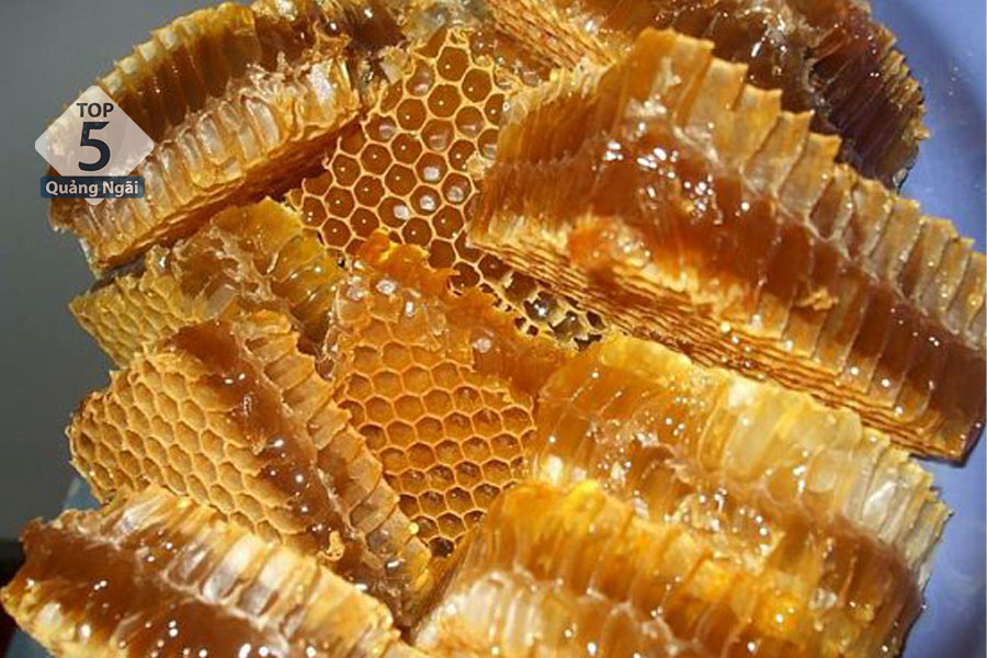 Cách phân biệt mật ong rừng nguyên chất và mật ong nuôi chuẩn xác nhất