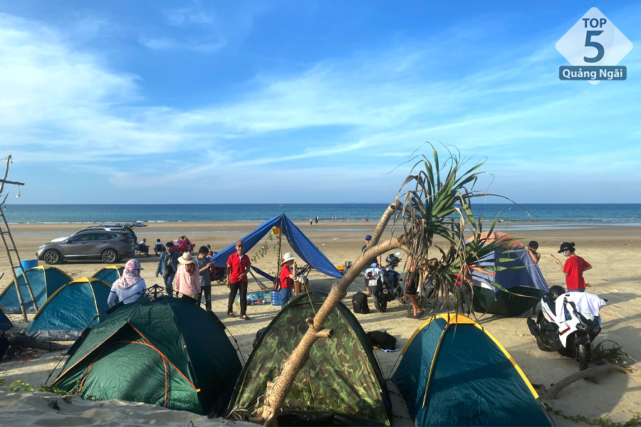 Dịch vụ Camping Biển Châu Tân
