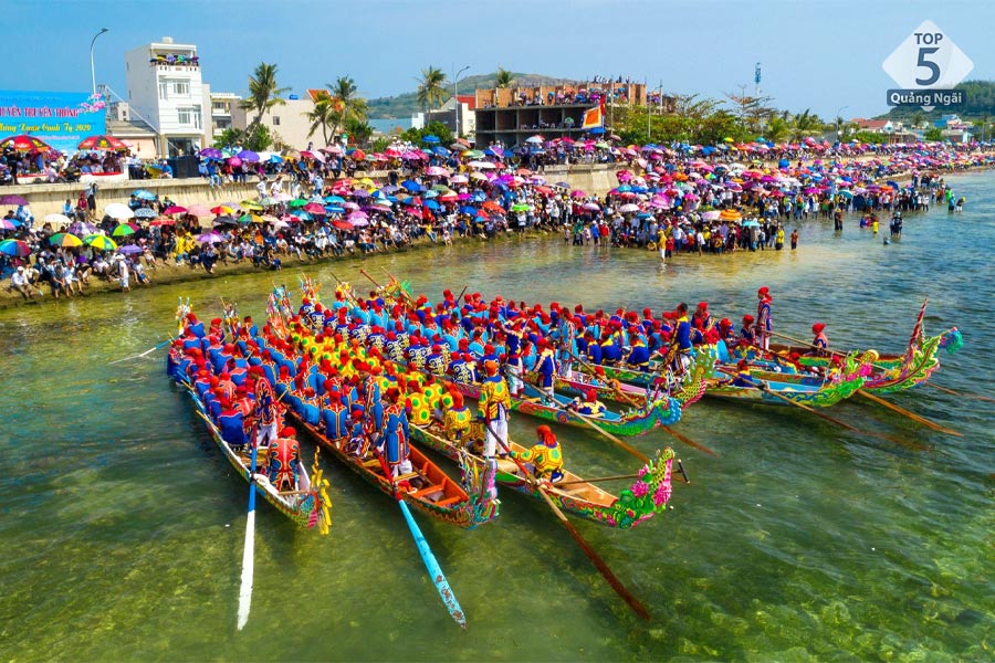 Lễ Hội đua thuyền đặc sắc tại Lý Sơn diễn ra hàng năm 