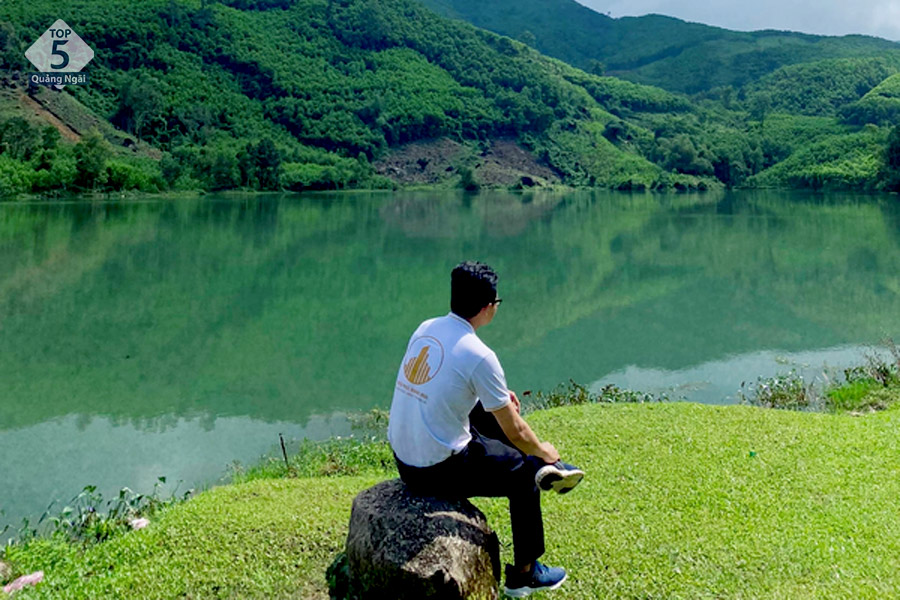 checkin tại hồ tôn dung siêu chill
