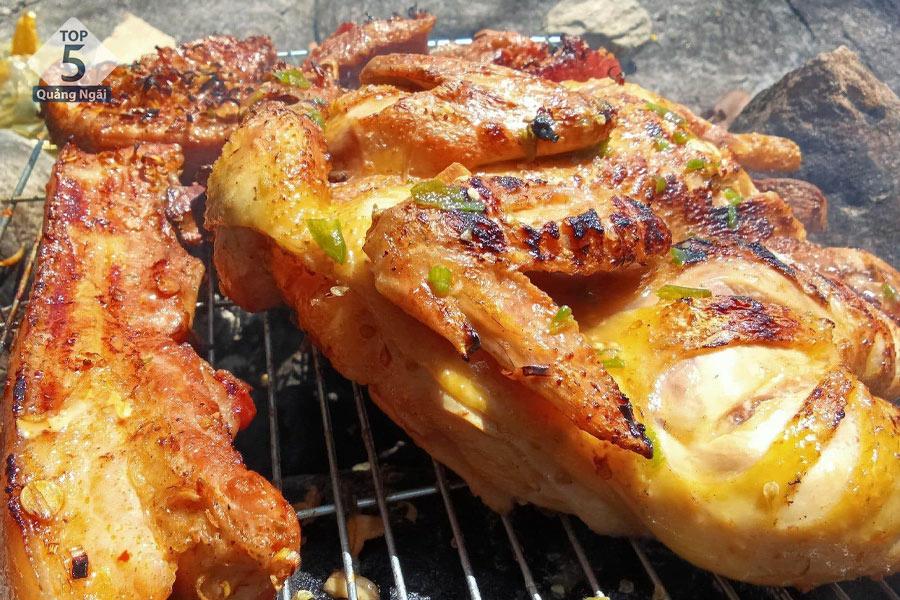 Những con gà nướng không thể nào thiếu trong những buổi picnic
