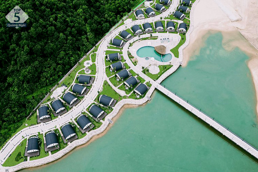 Resort Bãi Đầu Rồng cũng là điểm đến rất thú vị Resort Bãi Đầu Rồng cũng là điểm đến rất thú vị