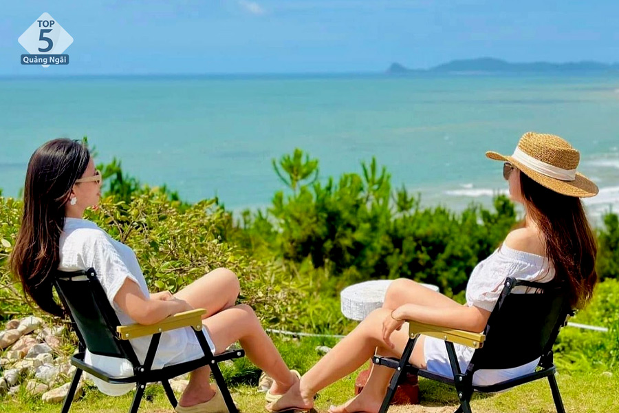 Đồi Vô Cực Quan Lạn – địa điểm checkin với nhiều góc sống ảo cực đẹp Đồi Vô Cực Quan Lạn – địa điểm checkin với nhiều góc sống ảo cực đẹp