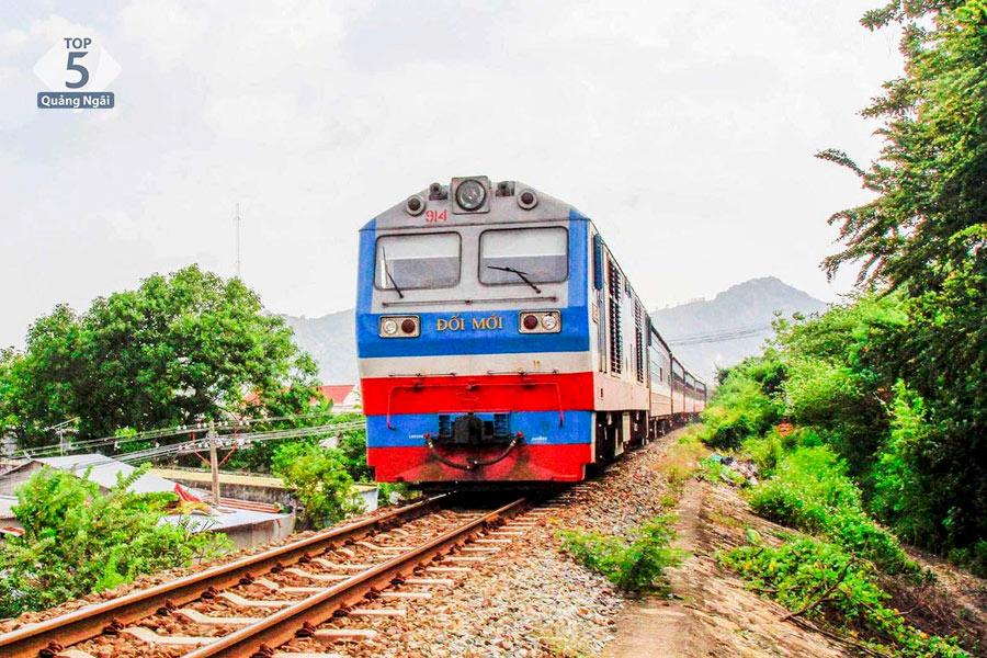 Tàu hỏa là phương tiện cho ai thích sợ an toàn cao và giá hợp lý