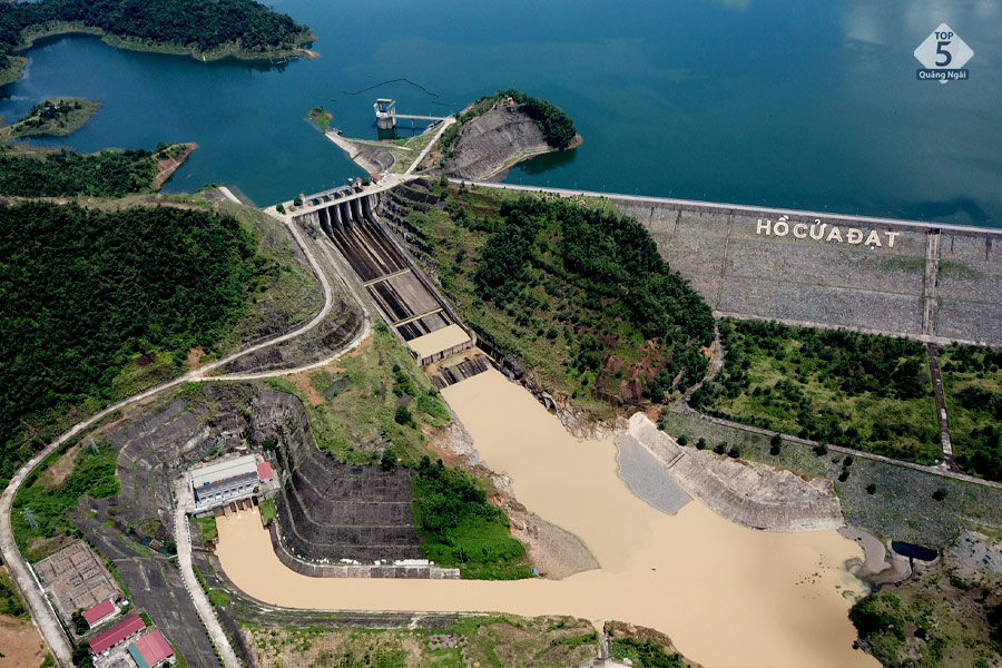 Tham quan Hồ Cửa Đạt – Hồ Thủy Lợi Lớn Nhất Thanh Hóa