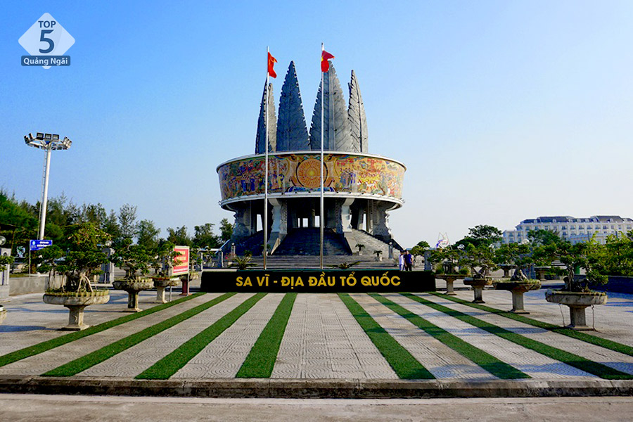 Chinh phục mũi Sa Vĩ Móng Cái – điểm đánh dấu địa đầu cực Đông Bắc Tổ quốc