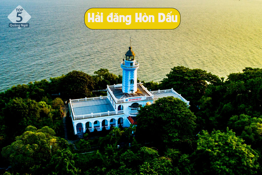 Hải đăng đảo Hòn Dấu là nơi ngắm nhìn trọn vẹn Hòn Dấu từ trên cao Hải đăng đảo Hòn Dấu là nơi ngắm nhìn trọn vẹn Hòn Dấu từ trên cao