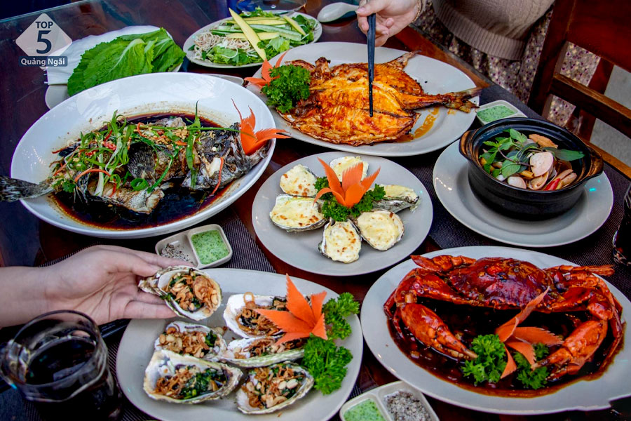 Đến biển Tiên Sa nhất định phải thưởng thức nguồn hải sản phong phú và tươi mới nơi đây Đến biển Tiên Sa nhất định phải thưởng thức nguồn hải sản phong phú và tươi mới nơi đây