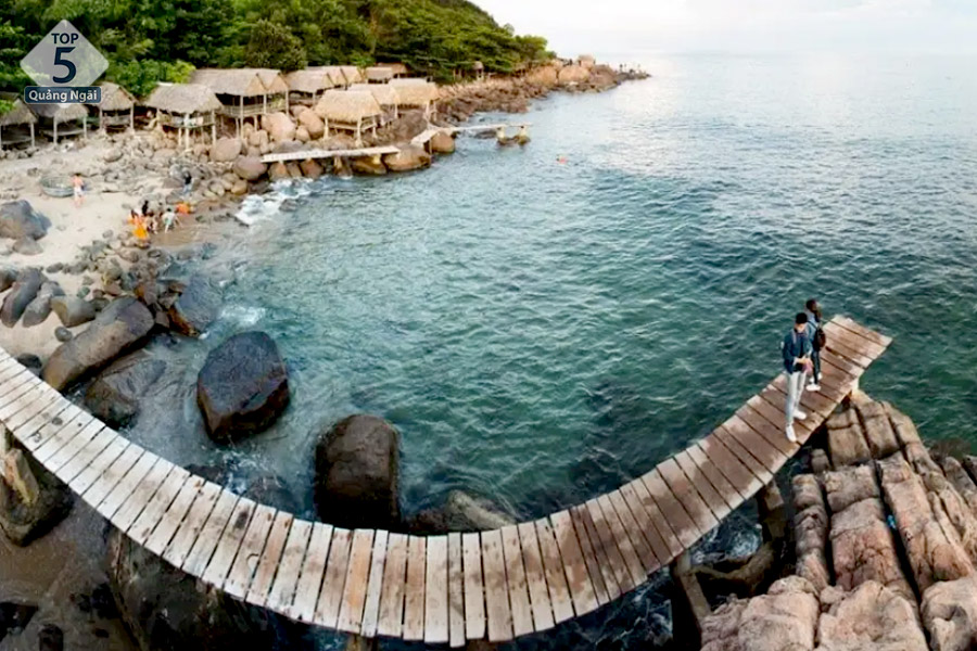 Bãi Đá Đen Đà Nẵng - Thiên đường nghỉ dưỡng cho ngày bận rộn Bãi Đá Đen Đà Nẵng - Thiên đường nghỉ dưỡng cho ngày bận rộn